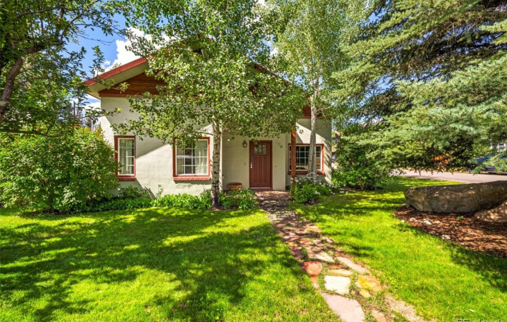 204 Missouri Avenue Photo