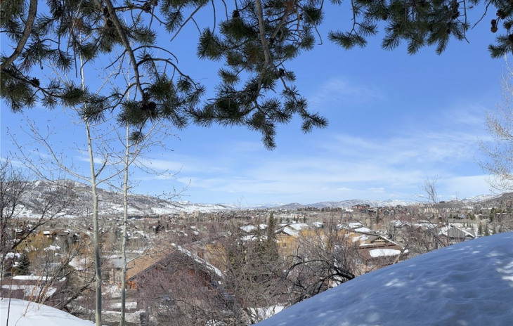 3295 Apres Ski Way Photo