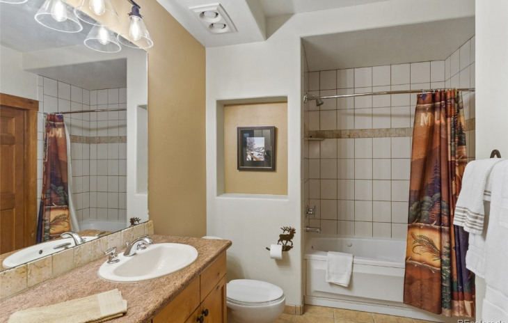 2920 Village Drive Photo