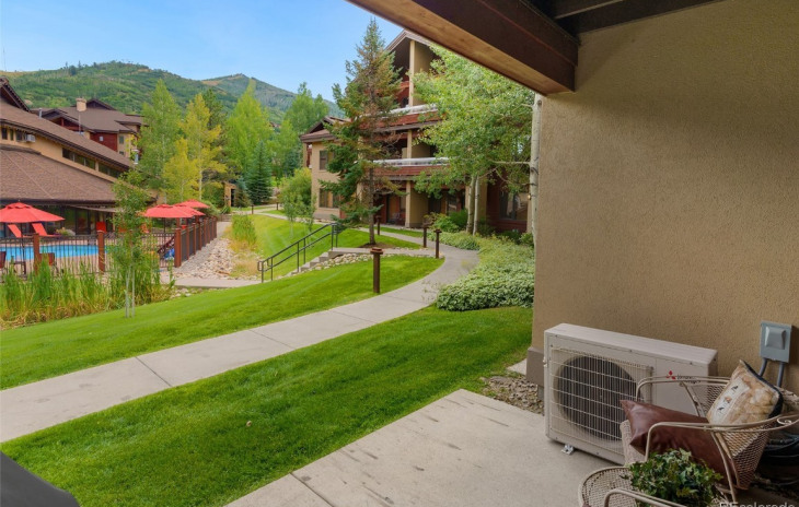2920 Village Drive Photo