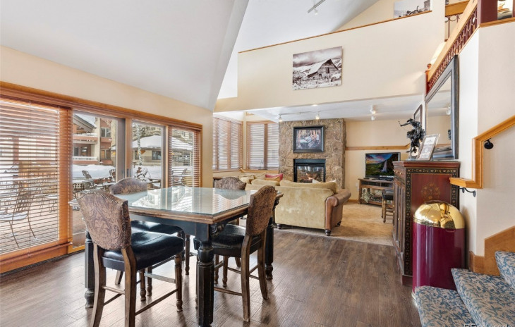 2920 Village Drive Photo