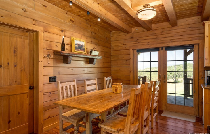 30050 Hibbert Lane Photo