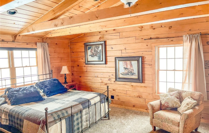 30050 Hibbert Lane Photo