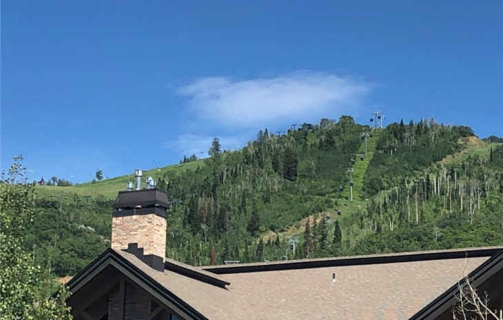 2322 Apres Ski Way Photo