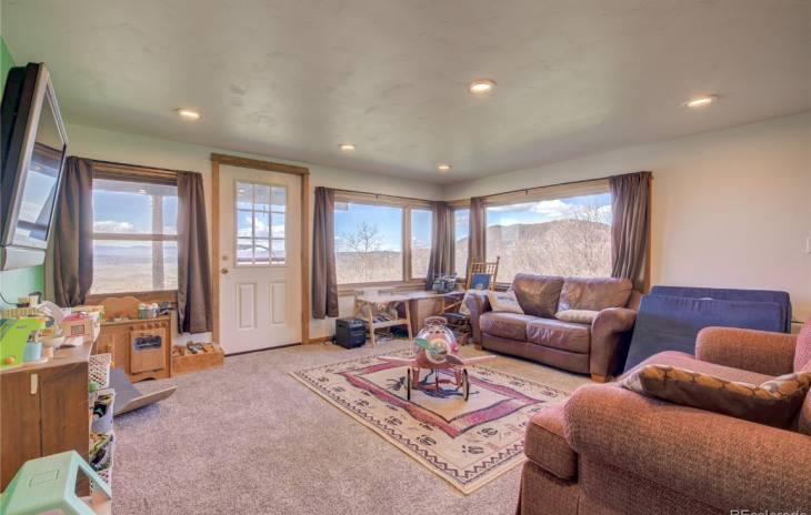 27355 Grouse Court Photo