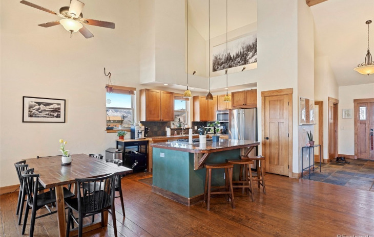 106 Oak Ridge Circle Photo
