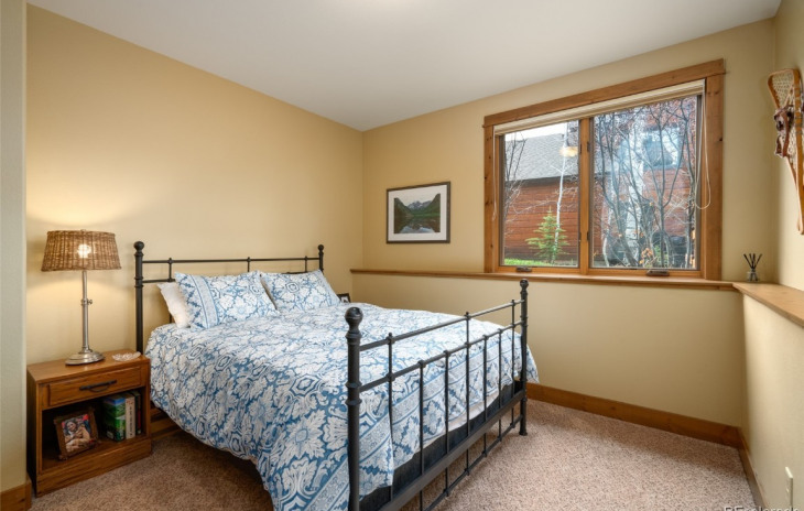 225 Huckleberry Lane Photo