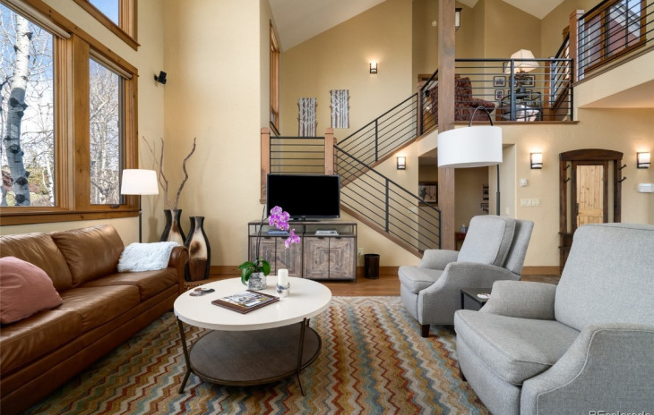 225 Huckleberry Lane Photo