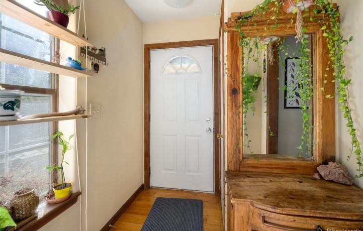 274 Locust Court Photo