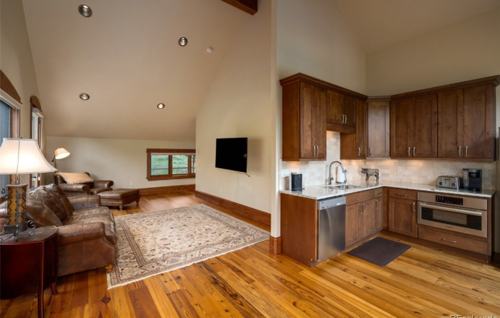 35945 Agate Creek Road Photo