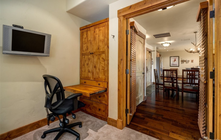 1800 Medicine Springs Drive Photo