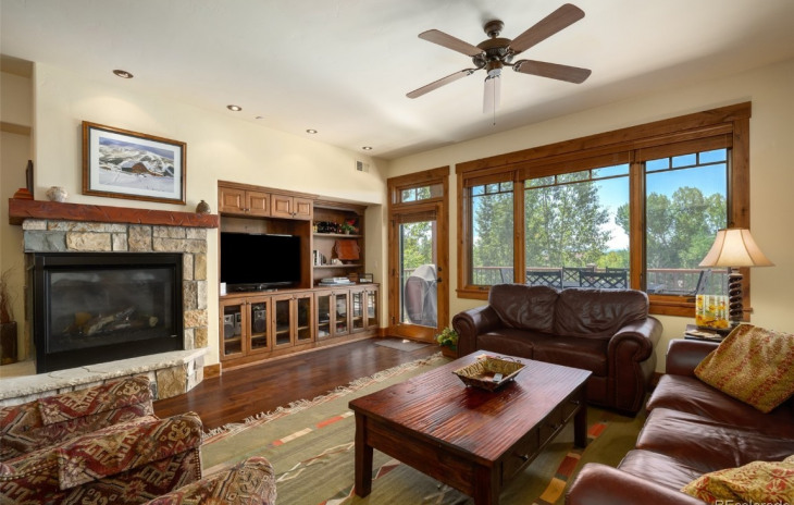 1800 Medicine Springs Drive Photo