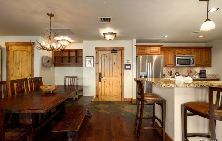 1800 Medicine Springs Drive Photo