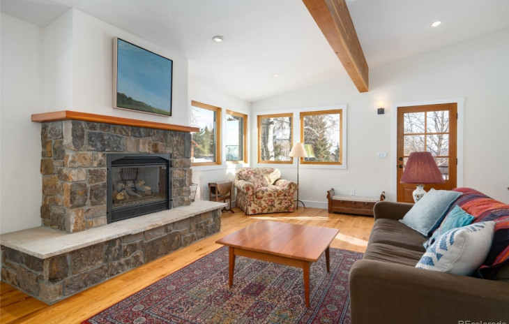 20 Highland Circle Photo