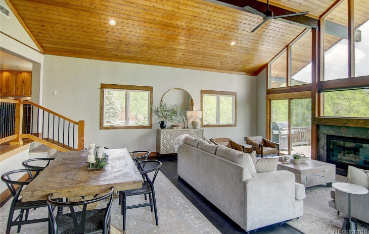 115 Valverdant Circle Photo