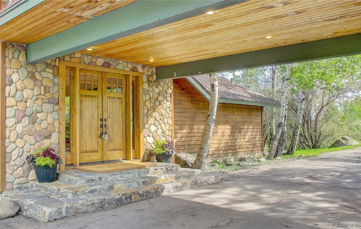 115 Valverdant Circle Photo