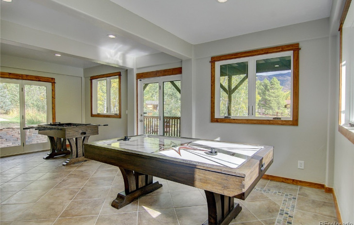 115 Valverdant Circle Photo