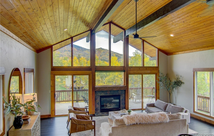 115 Valverdant Circle Photo