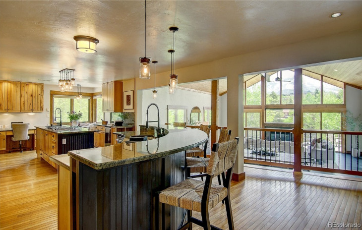 115 Valverdant Circle Photo