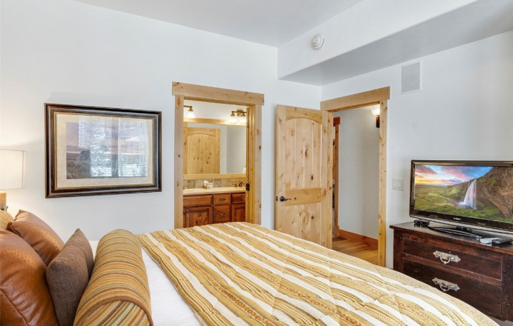 1750 Medicine Springs Drive Photo