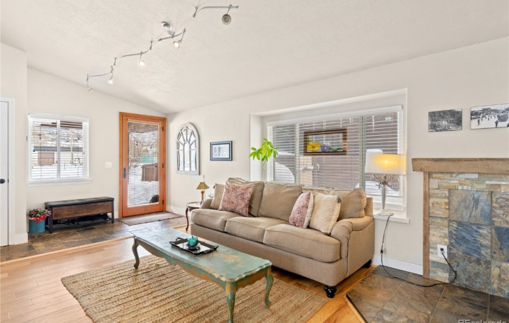 321 Pearl Street Photo