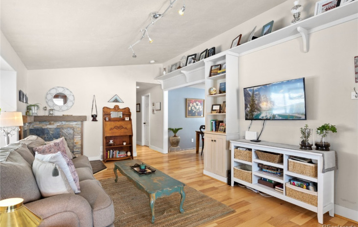 321 Pearl Street Photo