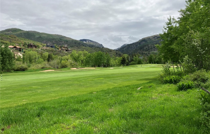 971 Steamboat Boulevard Photo