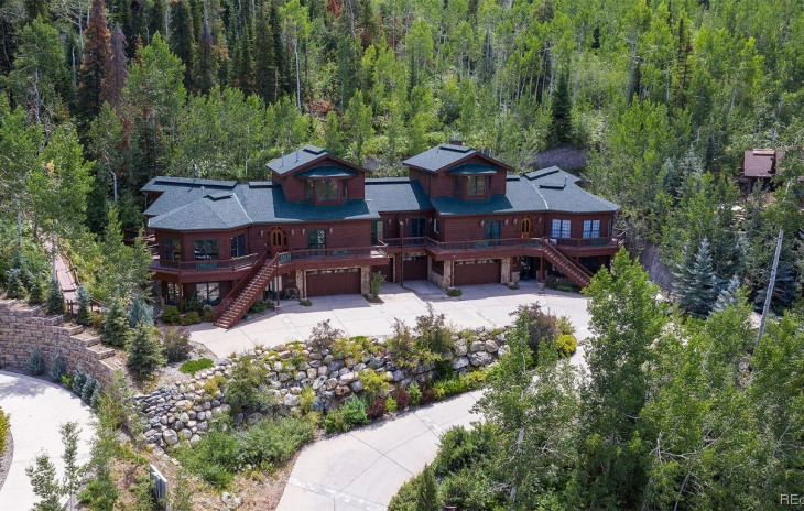 2510 Ski Trail Lane Photo