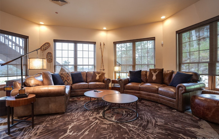 2510 Ski Trail Lane Photo
