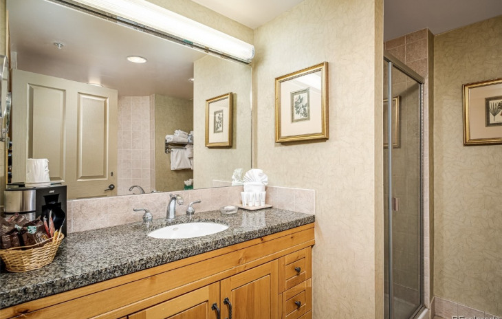 2300 Mount Werner Circle Photo