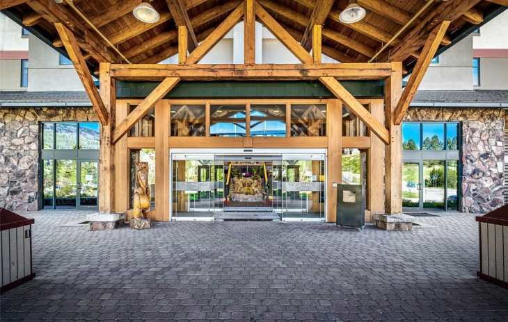 2300 Mount Werner Circle Photo