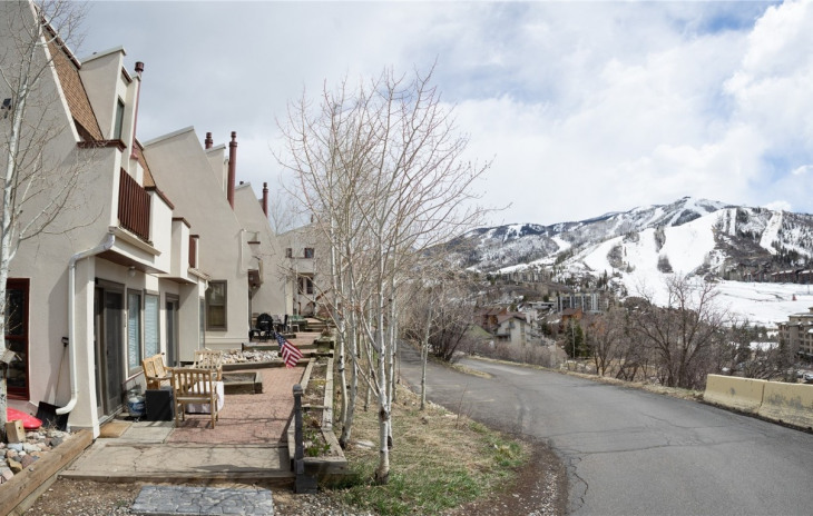 1800 Burgess Creek Road Photo