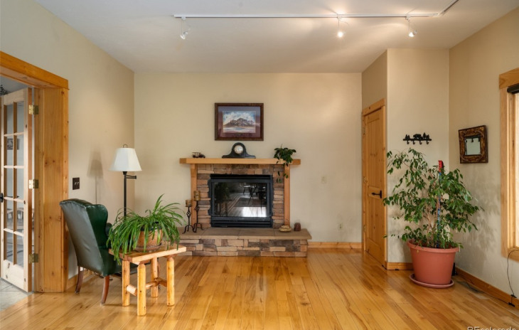 23620 Willow Island Trail Photo