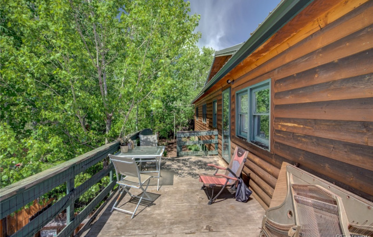 50 E Maple Street Photo