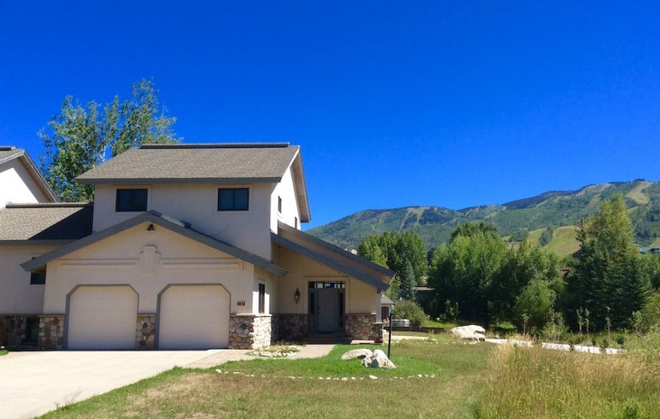 2010 Montview Lane Photo