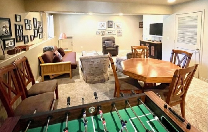 2010 Montview Lane Photo