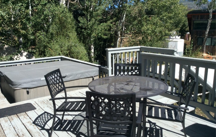 2010 Montview Lane Photo