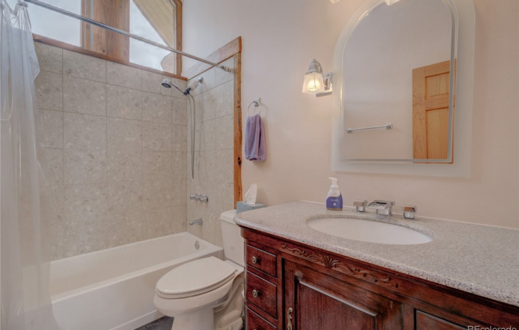 23460 Willow Island Trail Photo