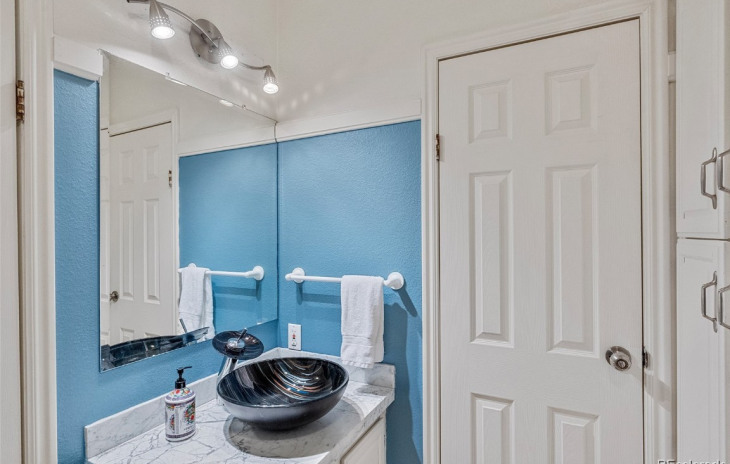 1360 Indian Trail Photo