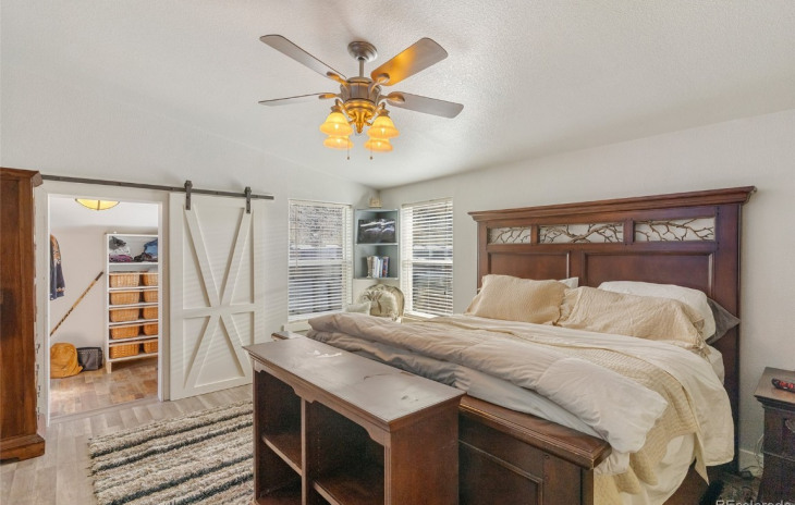 1360 Indian Trail Photo