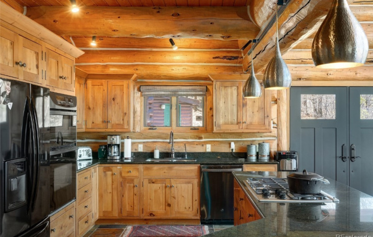 42237 Deer Road Photo