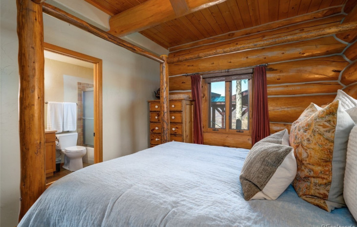 42237 Deer Road Photo