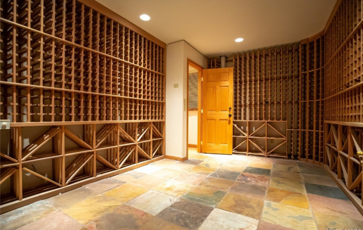 42237 Deer Road Photo
