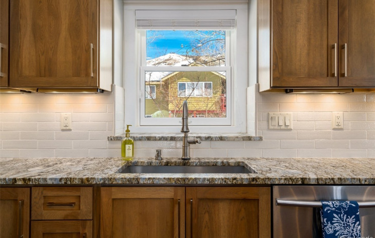1525 Meadow Lane Photo