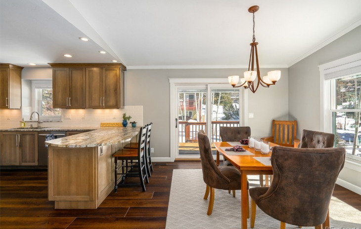 1525 Meadow Lane Photo