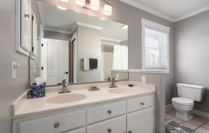1525 Meadow Lane Photo