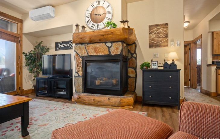 1825 Medicine Springs Drive Photo