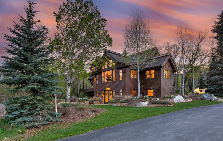 28305 MeAdow Brook Drive Photo