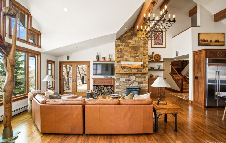 28305 MeAdow Brook Drive Photo