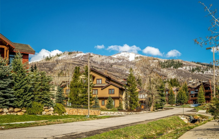 1825 Medicine Springs Drive Photo